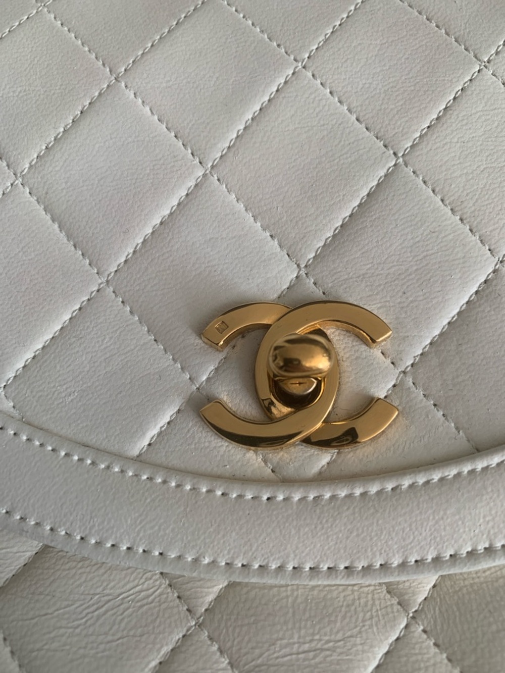 Chanel Bag Vintage CC Matelasse Chain Shoulder Lambskin White RARE - Picture 12 of 14